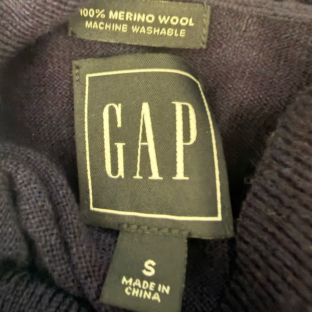 Gap washable Merino Wool, Navy Blue Turtleneck, NWT - Picture 3 of 4